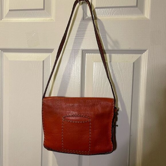Johnny Farah New York Leather Red small shoulder bag Stitching accent. - Picture 3 of 14